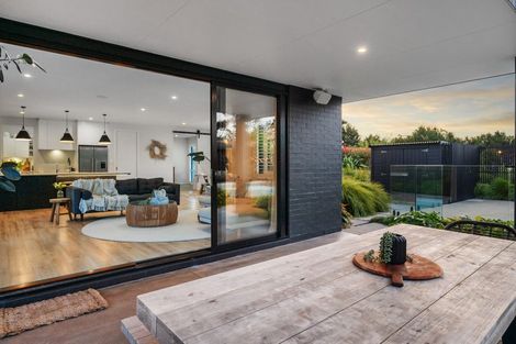 Photo of property in 92 Durey Road, Dairy Flat, Albany, 0792