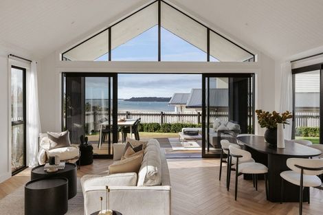 Photo of property in 1 Whitworth Lane, Omokoroa, 3114