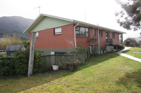 Photo of property in 69 Parry Crescent, Lake Hawea, Wanaka, 9382