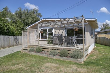 Photo of property in 9 Tongariro Road, Turangi, 3334