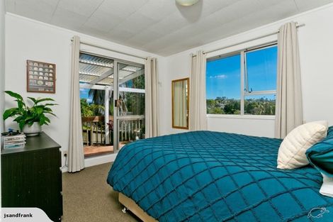 Photo of property in 51 Manuka Road, Bayview, Auckland, 0629