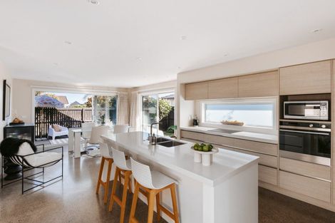 Photo of property in 12 Kokihi Close, Papamoa Beach, Papamoa, 3118