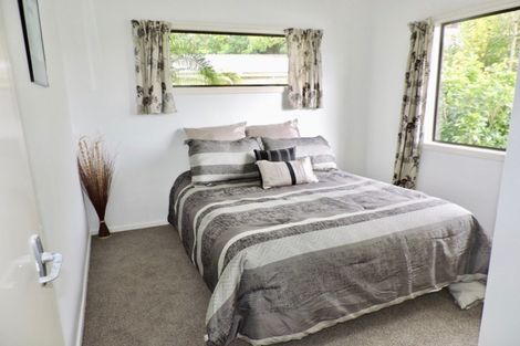 Photo of property in 13 Chester Road, Tawa, Wellington, 5028