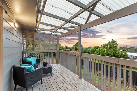 Photo of property in 6 Skyla Place, Massey, Auckland, 0614