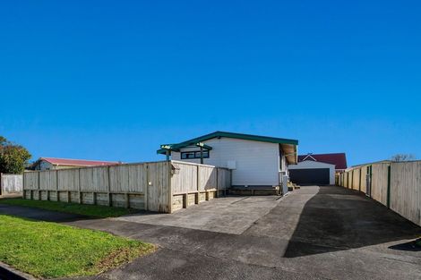 Photo of property in 221 Parklands Avenue, Bell Block, New Plymouth, 4312