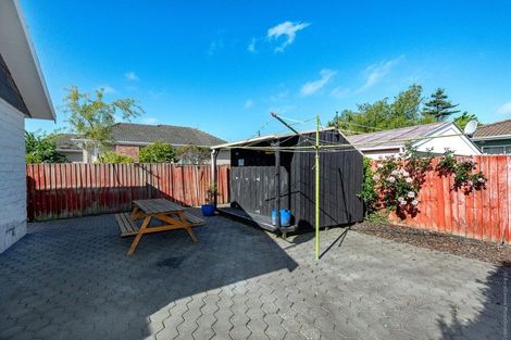 Photo of property in 1/138 Wainoni Road, Avondale, Christchurch, 8061