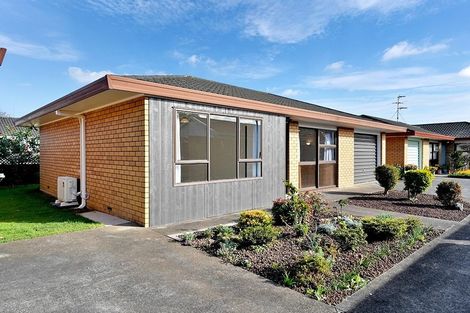 Photo of property in 2/282 Shirley Road, Papatoetoe, Auckland, 2025