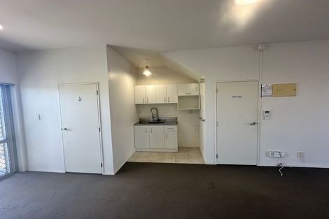 Photo of property in 9/15 Bishop Lenihan Place, East Tamaki, Auckland, 2013