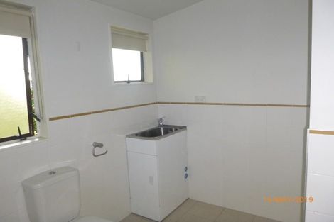Photo of property in 1 Cron Avenue, Te Atatu South, Auckland, 0610