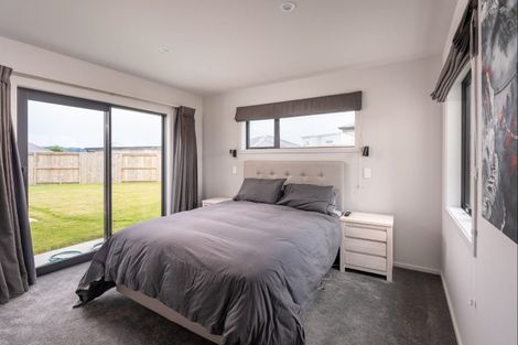 Photo of property in 16 Tawhai Crescent, Wharewaka, Taupo, 3330