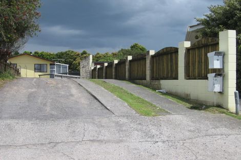 Photo of property in 12 Lismore Place, Papatoetoe, Auckland, 2025