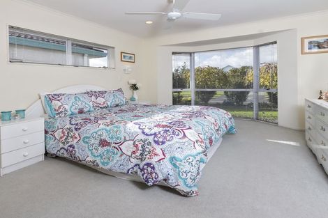 Photo of property in 1/1 Amberwood Drive, Northpark, Auckland, 2013