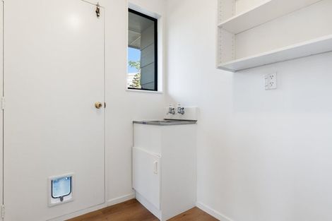 Photo of property in 1/72 Sullivan Avenue, Woolston, Christchurch, 8023