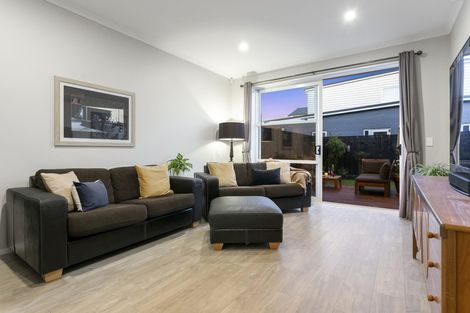 Photo of property in 14 Skylark Road, Hobsonville, Auckland, 0616