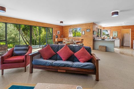 Photo of property in 12 Willow Lane, Maungaturoto, 0588