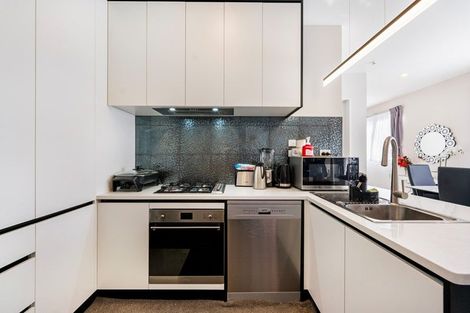 Photo of property in 47d Bruce Mclaren Road, Henderson, Auckland, 0612