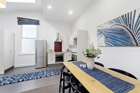 Photo of property in 142 Tinakori Road, Thorndon, Wellington, 6011