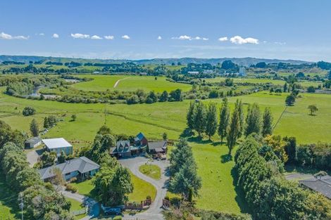 Photo of property in 24 Halls Road, Pahiatua, 4910