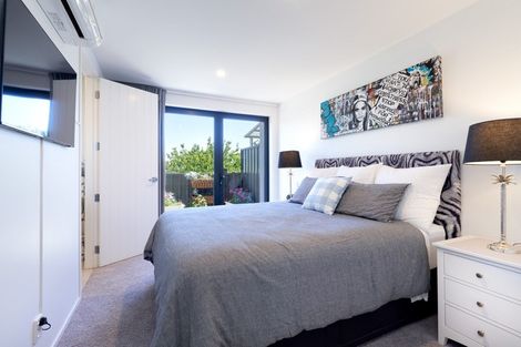Photo of property in 607 Marine Parade, Napier South, Napier, 4110