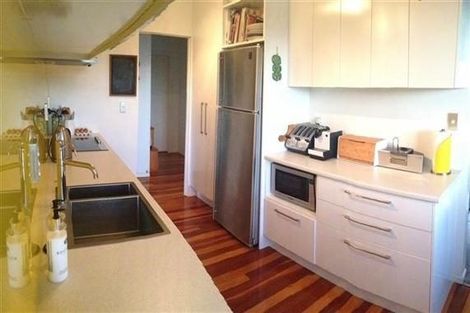 Photo of property in 1/31 Sylvan Crescent, Te Atatu South, Auckland, 0610