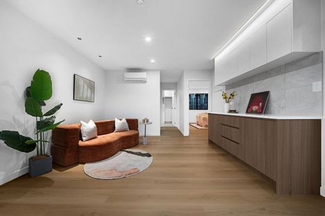 Photo of property in 26b Henriette Place, Totara Park, Auckland, 2576