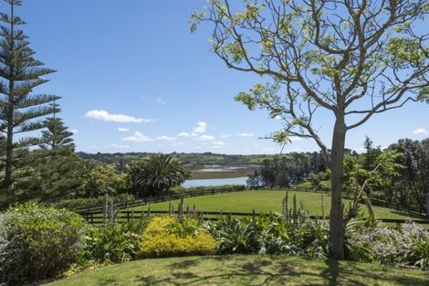 Photo of property in 30 Potts Road, Whitford, Howick, 2571