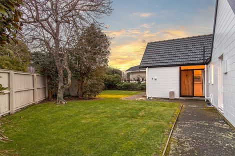 Photo of property in 68 Hartley Avenue, Strowan, Christchurch, 8052