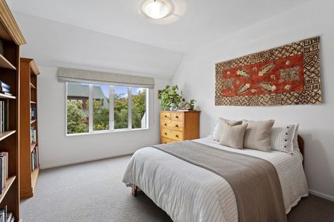 Photo of property in 20 Derenzy Place, Avonhead, Christchurch, 8042