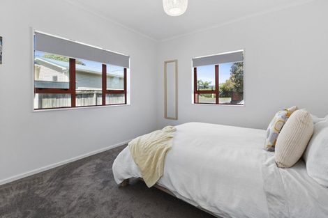 Photo of property in 27 Golf Road, Paraparaumu Beach, Paraparaumu, 5032