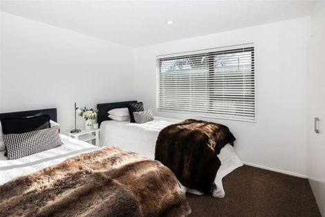 Photo of property in 1/31a Lansbury Avenue, Strowan, Christchurch, 8052