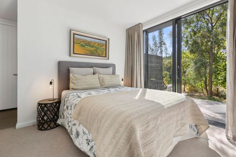 Photo of property in 4 Takahe Lane, Wanaka, 9305
