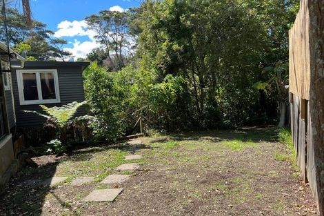 Photo of property in 14 Avonleigh Road, Green Bay, Auckland, 0604