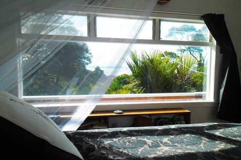 Photo of property in 45 Takahe Road, Titirangi, Auckland, 0604