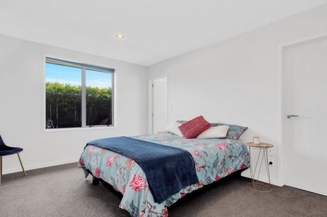 Photo of property in 11 Coutts Street, Papamoa Beach, Papamoa, 3118