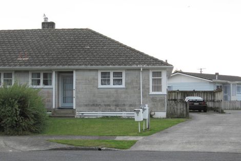 Photo of property in 18 Barton Grove, Naenae, Lower Hutt, 5011
