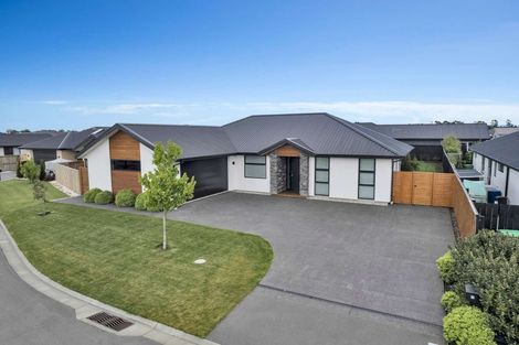 Photo of property in 10 Lesser Close, Rolleston, 7615