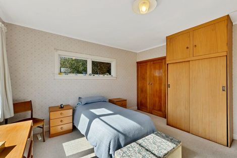 Photo of property in 25 Derrett Place, Saint Martins, Christchurch, 8022