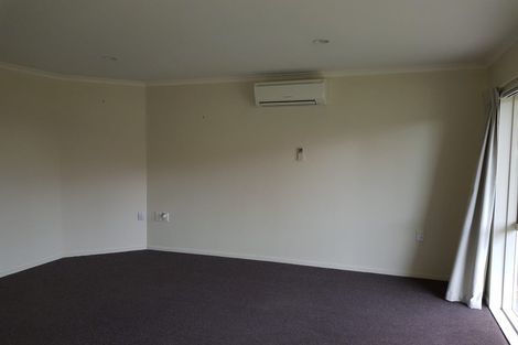Photo of property in Rangeview Villas, 22/9 Fuller Close, Levin, 5510