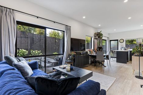Photo of property in 8c Edgar Pearce Place, Howick, Auckland, 2014