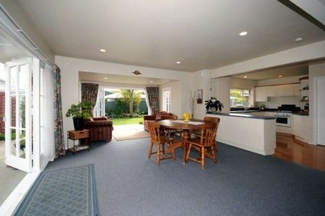 Photo of property in 30 Raxworthy Street, Ilam, Christchurch, 8041