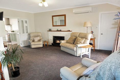 Photo of property in 22 Shortt Street, Foxton Beach, Foxton, 4815