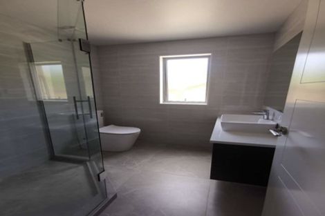 Photo of property in 116b Weatherly Road, Torbay, Auckland, 0630