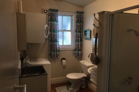 Photo of property in 37 Glenbervie Terrace, Thorndon, Wellington, 6011