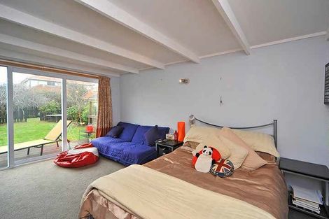 Photo of property in 137 Rongotai Road, Kilbirnie, Wellington, 6022