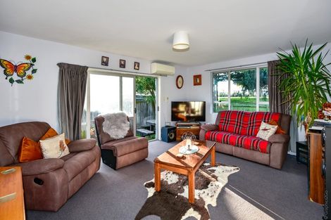 Photo of property in 2/12 Bonar Place, Woolston, Christchurch, 8062