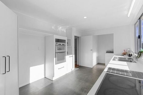 Photo of property in 18 Miro Street, Trentham, Upper Hutt, 5018