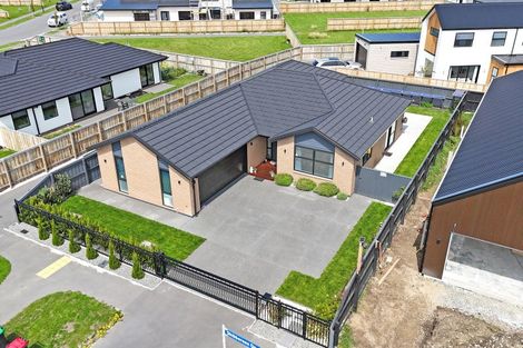 Photo of property in 66 Skibbereen Drive, Halswell, 8025