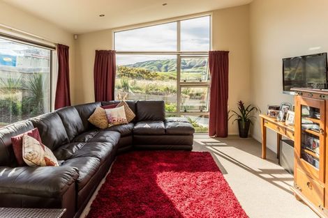 Photo of property in 44 Mo Street, Camborne, Porirua, 5026