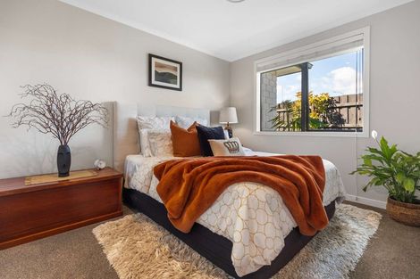 Photo of property in 57 Benmore Crescent, Pyes Pa, Tauranga, 3112