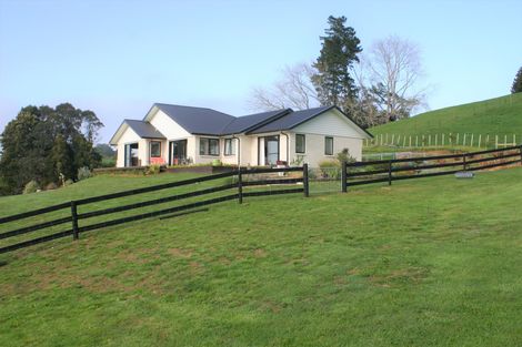Photo of property in 155 Waitekauri Road, Waikino, Waihi, 3682